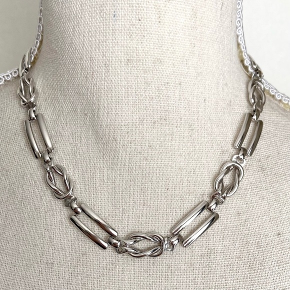 Jewelry - 3/$15 Silver Love Knot Link Chocker Necklace